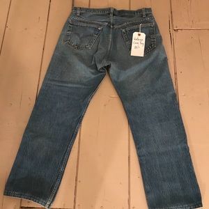 Vintage Levi’s 501 33 w x 28 l Made in USA